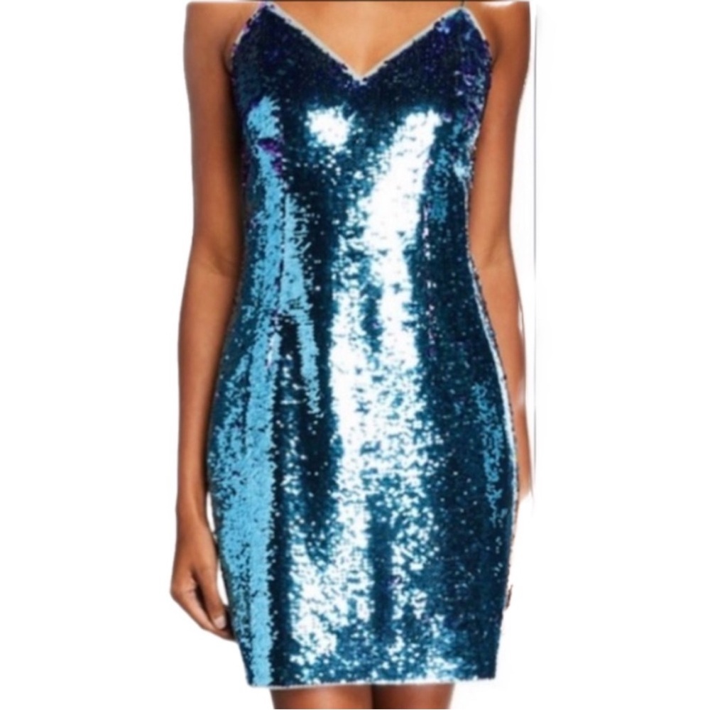 Aidan Mattox sequin dress changes color